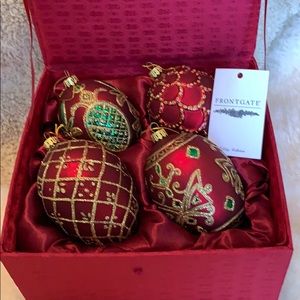 AmeriChristmas ornament box set